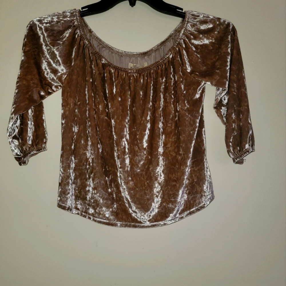 Hollister Croptop - Picture 1 of 4